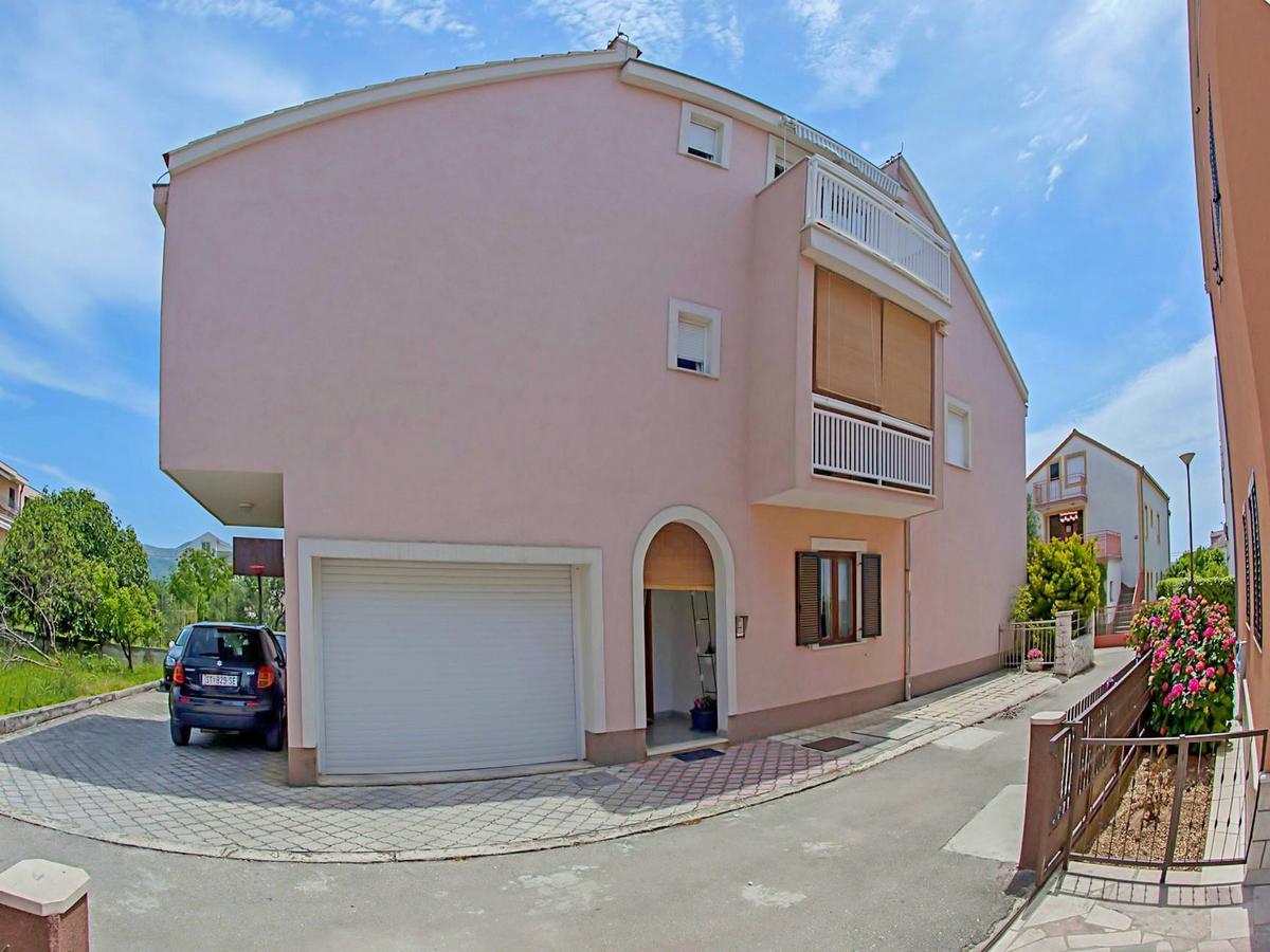 Apartments Damir Kaštel Štafilić Exterior foto